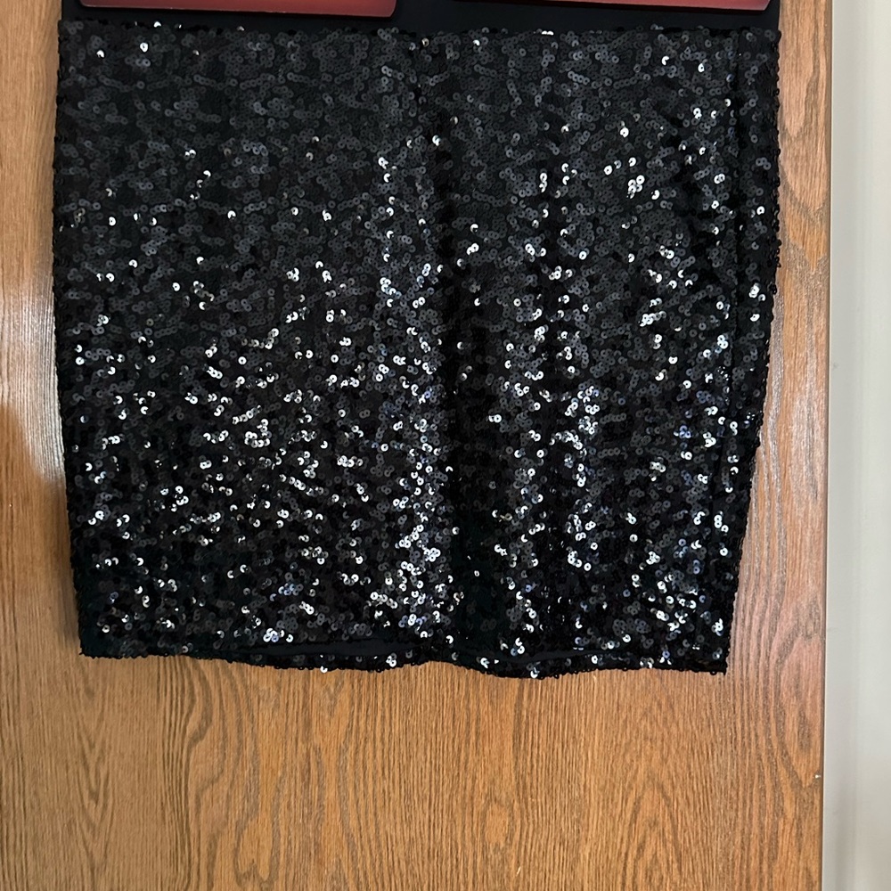 Torrid black sequin mini pencil skirt size 3